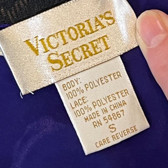 Victoria's Secret Vintage Gold Label Chamise Satin Purple‎ Black Lace Detail Sm - Picture 5 of 5